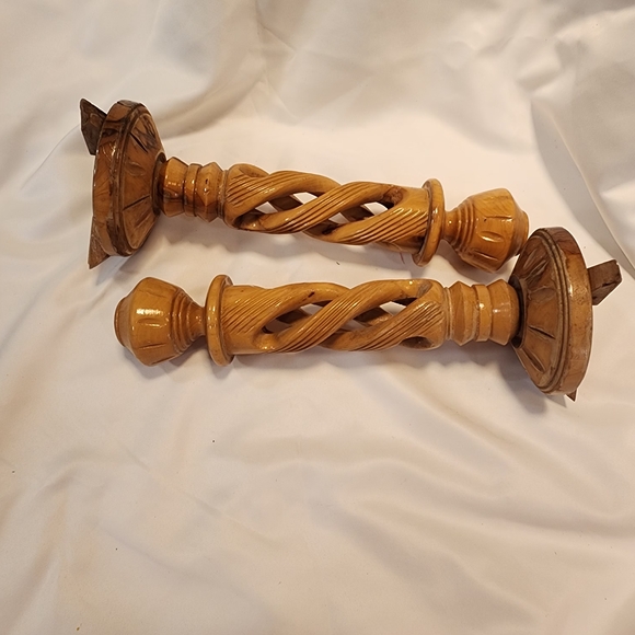 Bethlehem Vintage Wooden Candle Holders - Picture 4 of 9